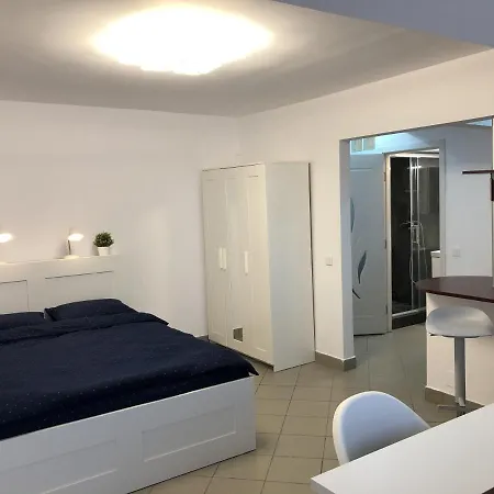 Apartment Cochet *